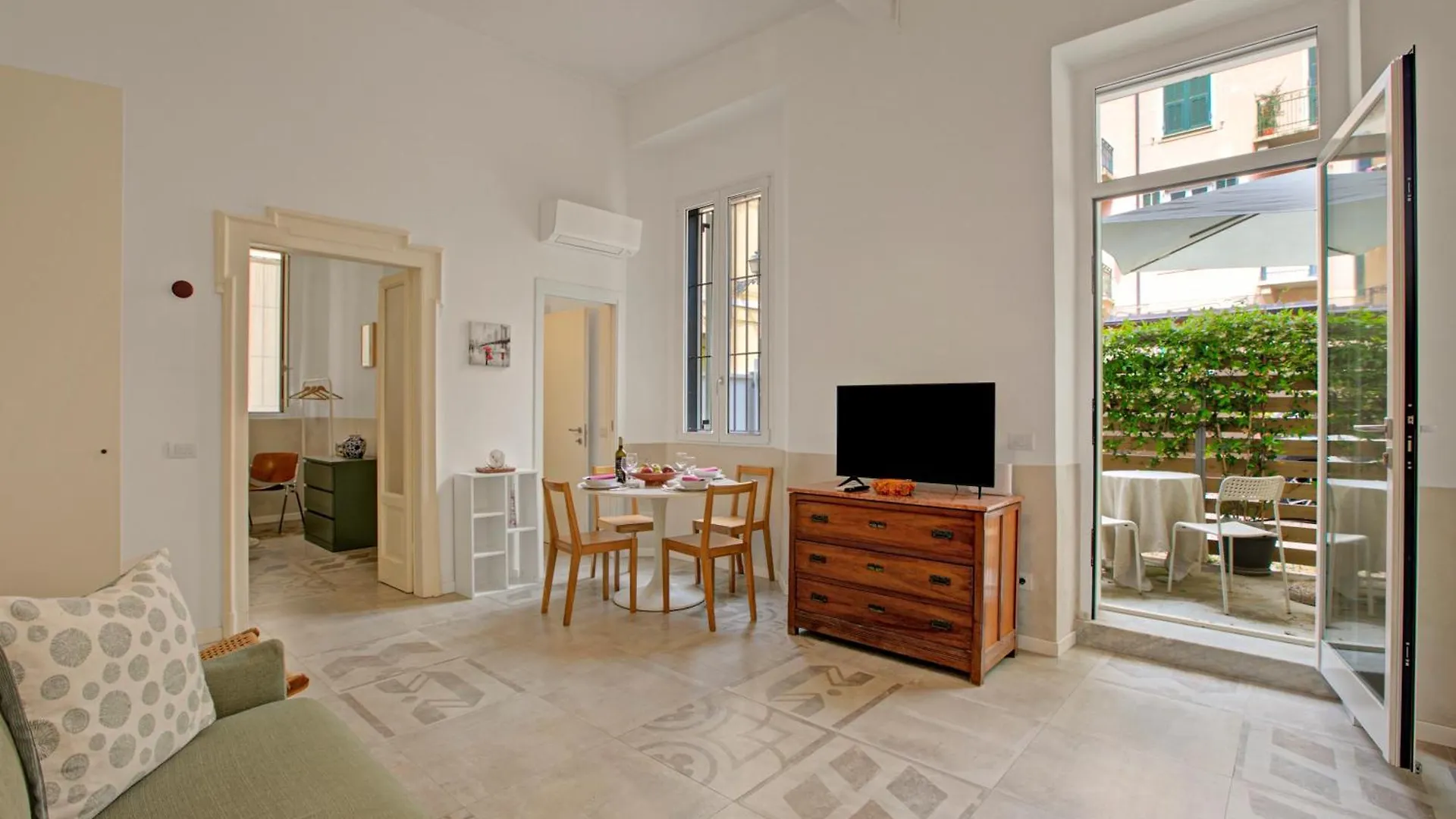 Apartment Beach & Relax With Terrace - Happy Rentals Alassio